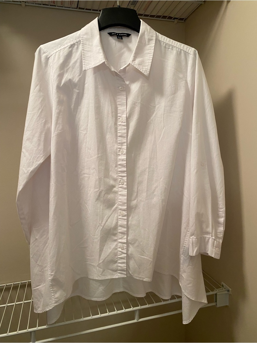 Zac & Rachel Ladies’ XL White Long Roll-Tab Sleeve Button Up Flowy Shirt EUC